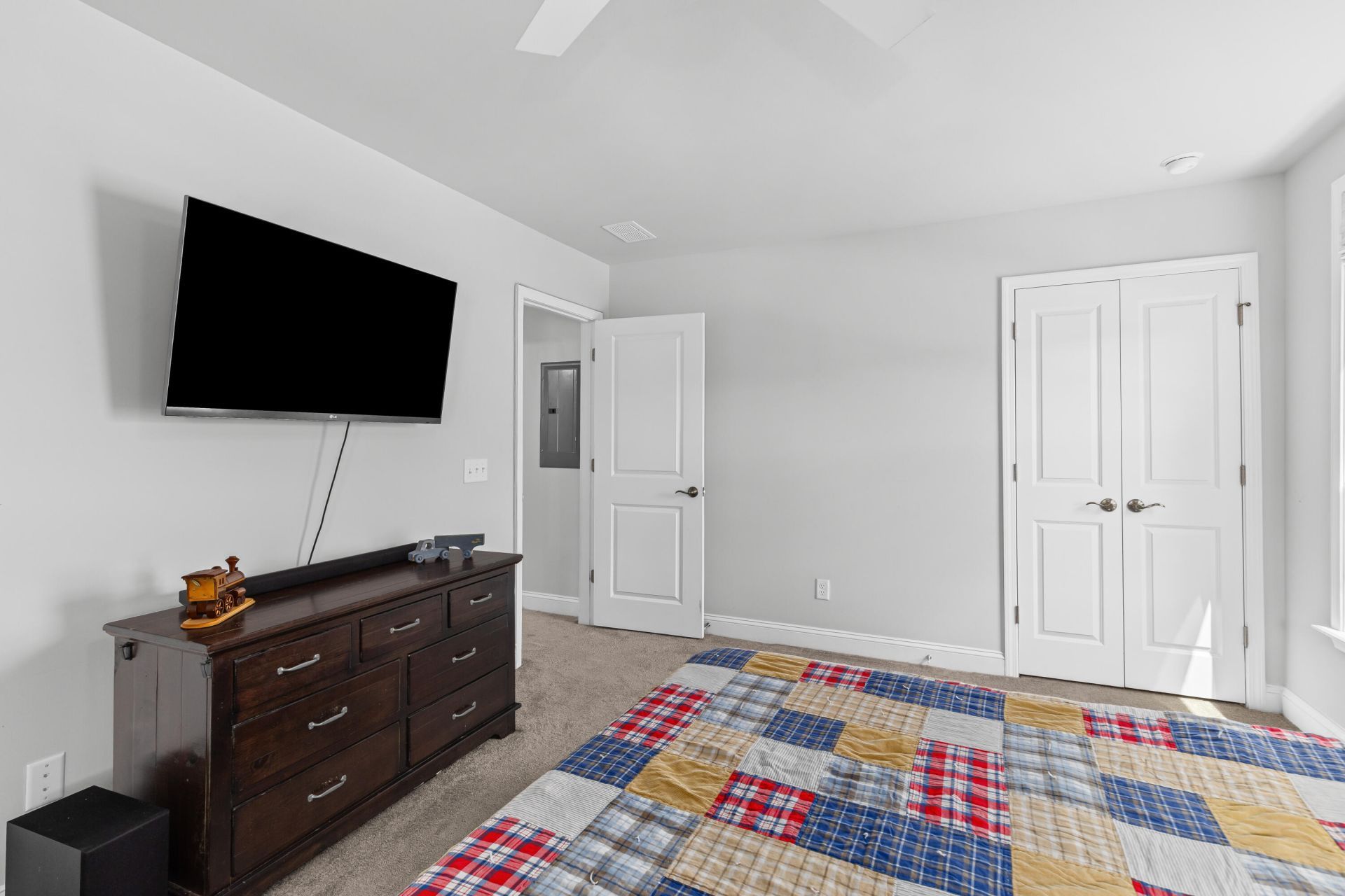 2085 Utsey Street Photo 49