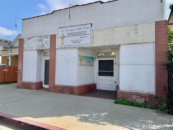 3708 S San Pedro Street, Los Angeles, CA 90011