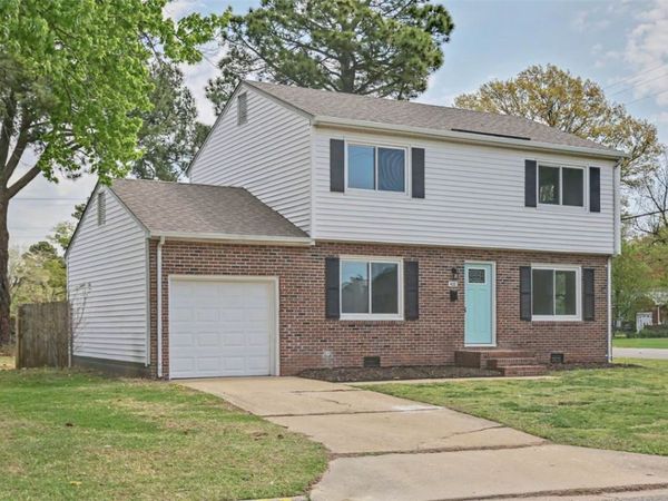 400 Saint Tropez Drive , Newport News, VA 23602