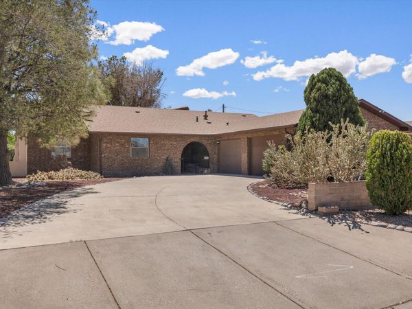 3106 May Circle SE, Rio Rancho, NM 87124