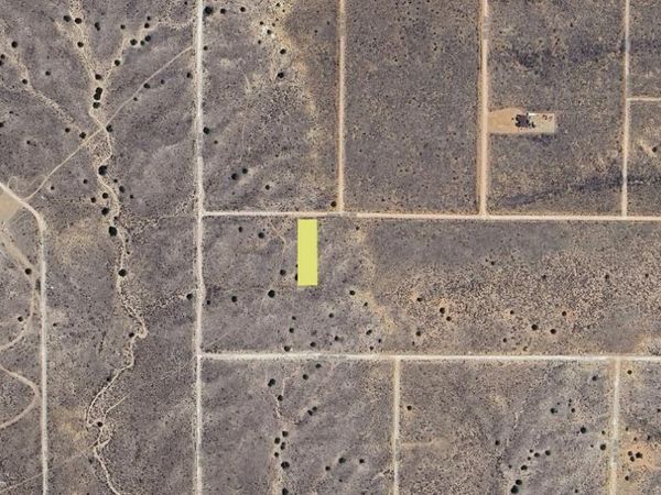 Acoma (U4 B71 L6) Road SW, Rio Rancho, NM 87124