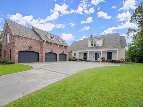 21839 Waterfront East Dr, Maurepas, LA 70449