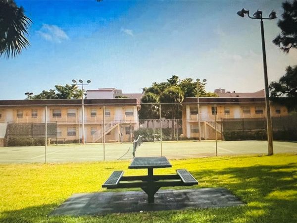 5150 NE 6th Avenue, Unit 130, Oakland Park, FL 33334