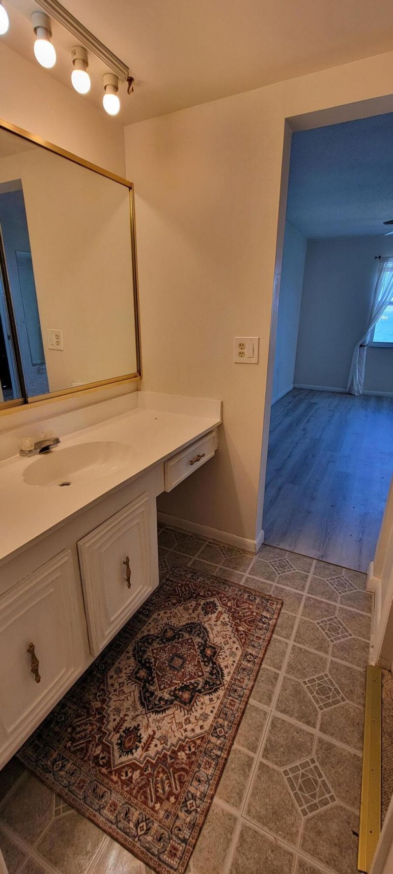 410 Wilma Circle, Unit 308, Riviera Beach, FL 33404 Photo