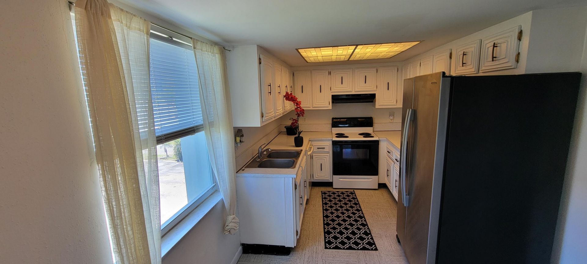 410 Wilma Circle, Unit 308, Riviera Beach, FL 33404 Photo