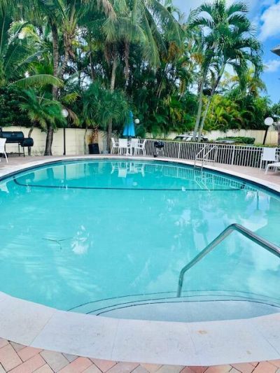 2426 SE 17th Street, Unit 307a, Fort Lauderdale, FL 33316 Photo