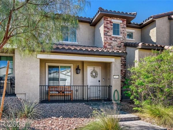 677 Omaggio Place, Henderson, NV 89011