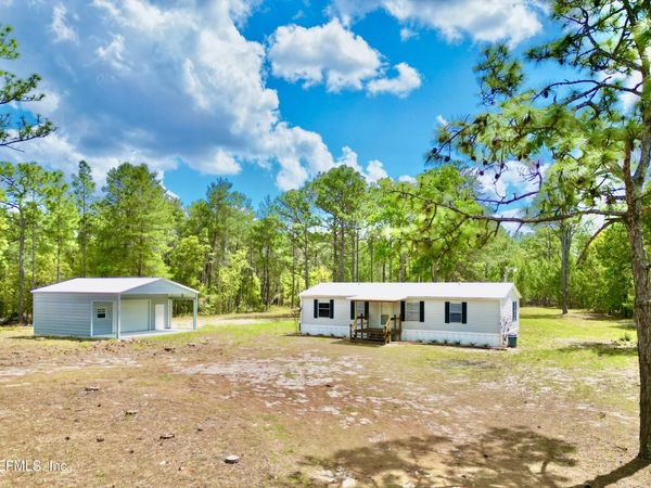 175 WHIRLWIND LOOP Loop, Hawthorne, FL 32640