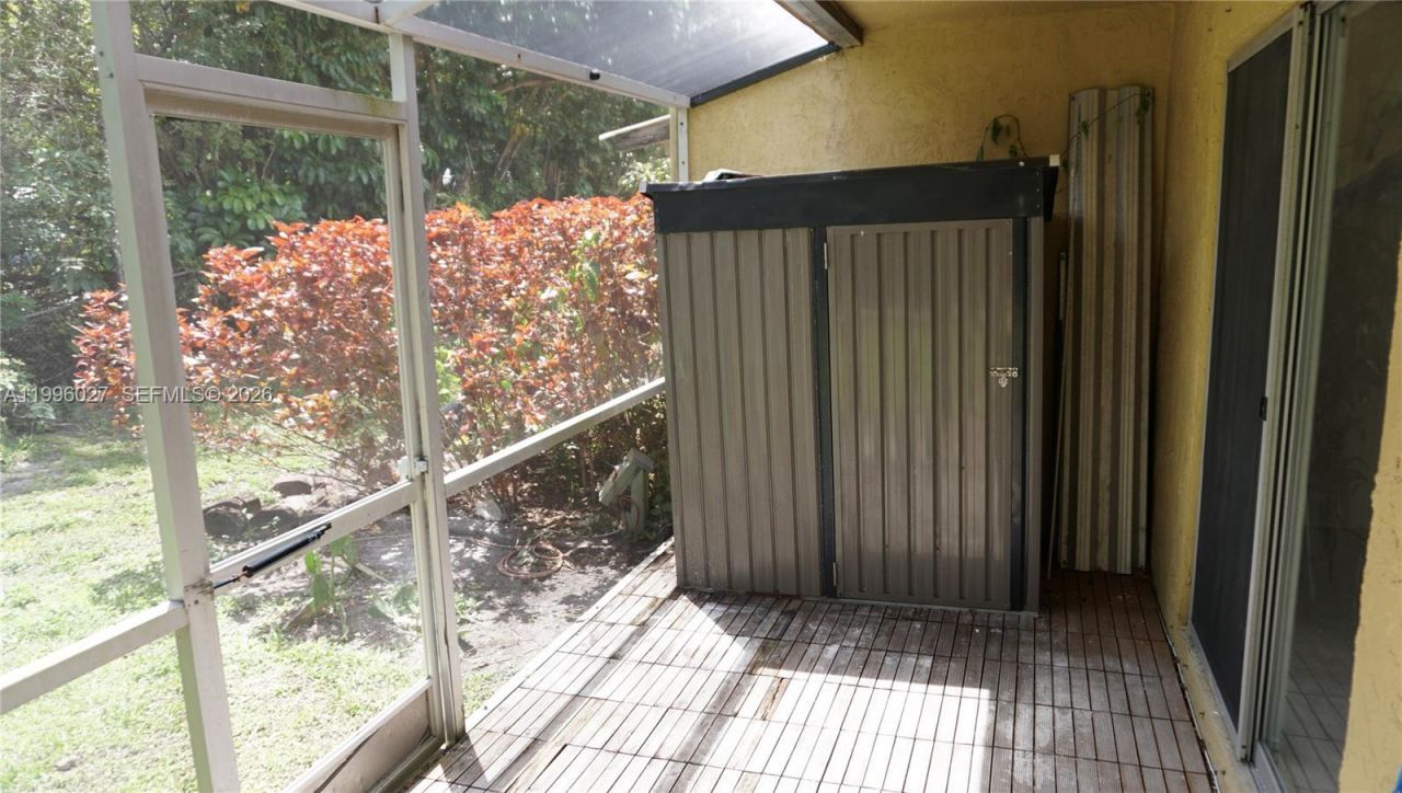 10722 La Placida Dr , Unit 9-B2, Coral Springs, FL 33065 Photo