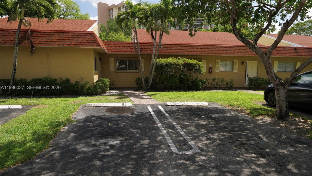 10722 La Placida Dr , Unit 9-B2, Coral Springs, FL 33065 Photo