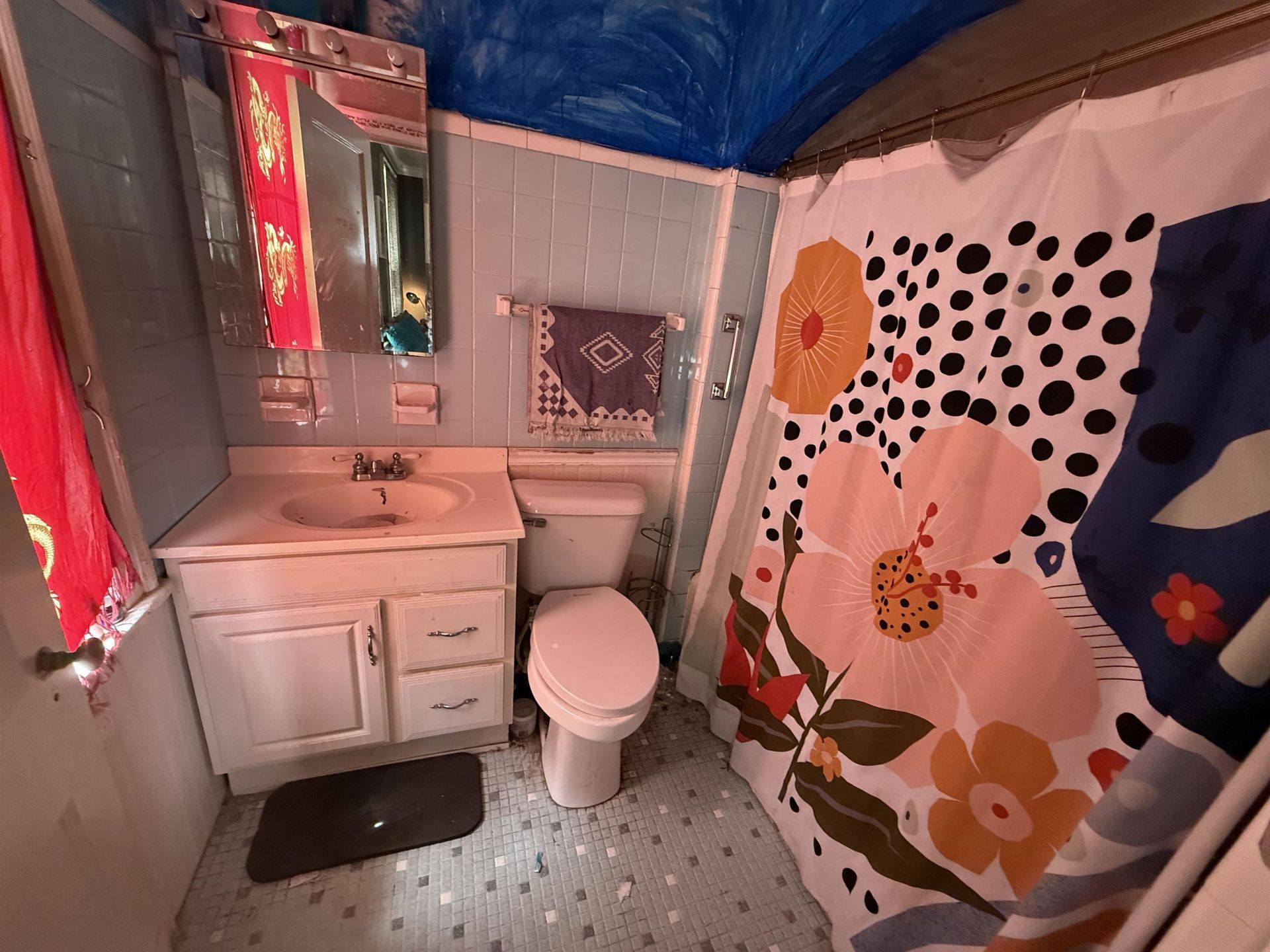 605 E Main St. Photo 20