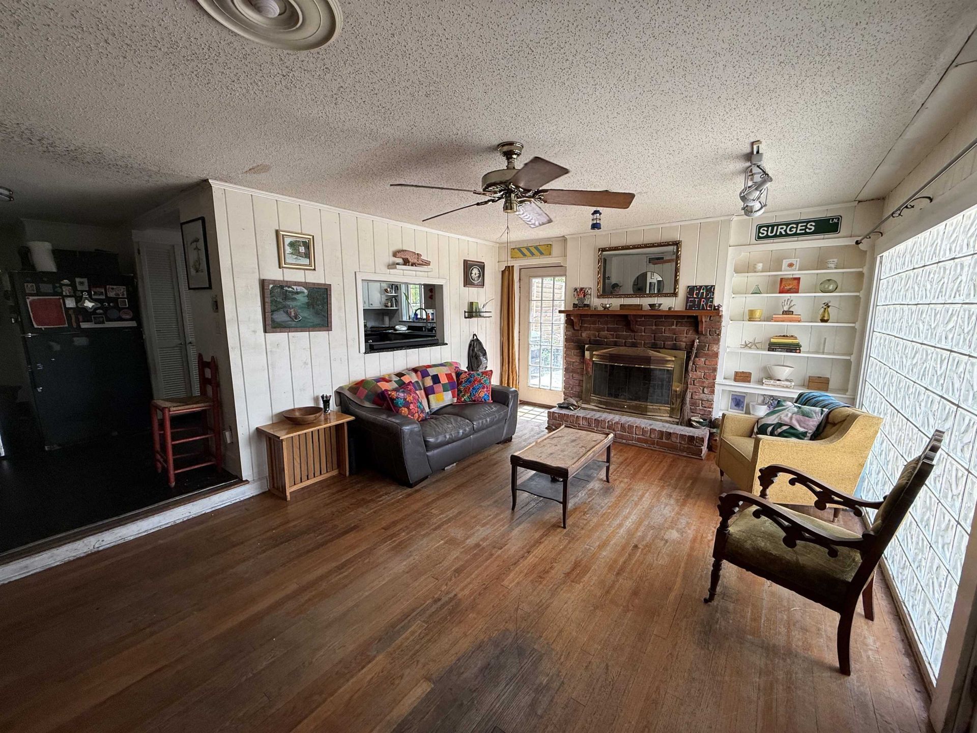 605 E Main St. Photo 26