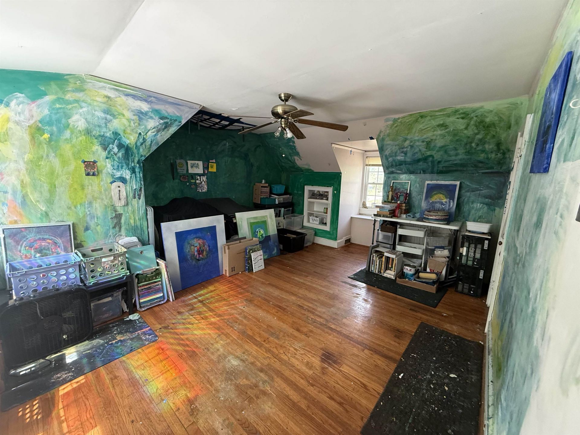 605 E Main St. Photo 29