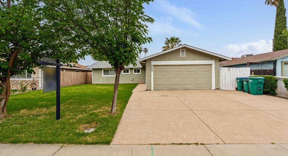 2027 Westmora Ave, Stockton, CA 95210 Photo