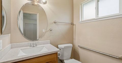 2027 Westmora Ave, Stockton, CA 95210 Photo