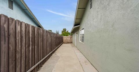 2027 Westmora Ave, Stockton, CA 95210 Photo