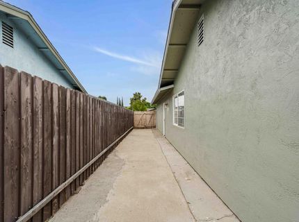 2027 Westmora Ave, Stockton, CA 95210 Photo