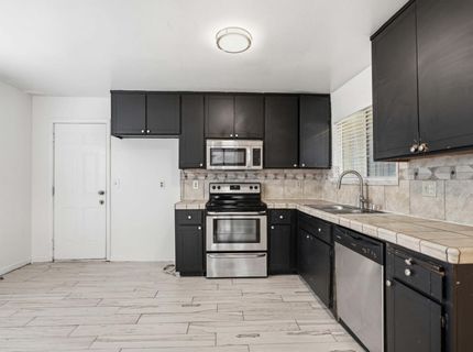 2027 Westmora Ave, Stockton, CA 95210 Photo