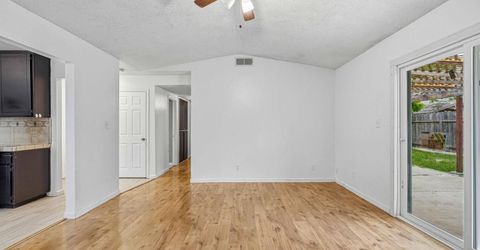 2027 Westmora Ave, Stockton, CA 95210 Photo