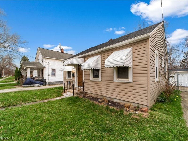 3810 Bader Avenue , Cleveland, OH 44109 Photo 2