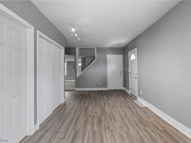 646 W Highland Avenue , Ravenna, OH 44266 Photo 11