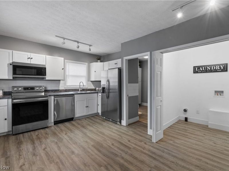 646 W Highland Avenue , Ravenna, OH 44266 Photo 8