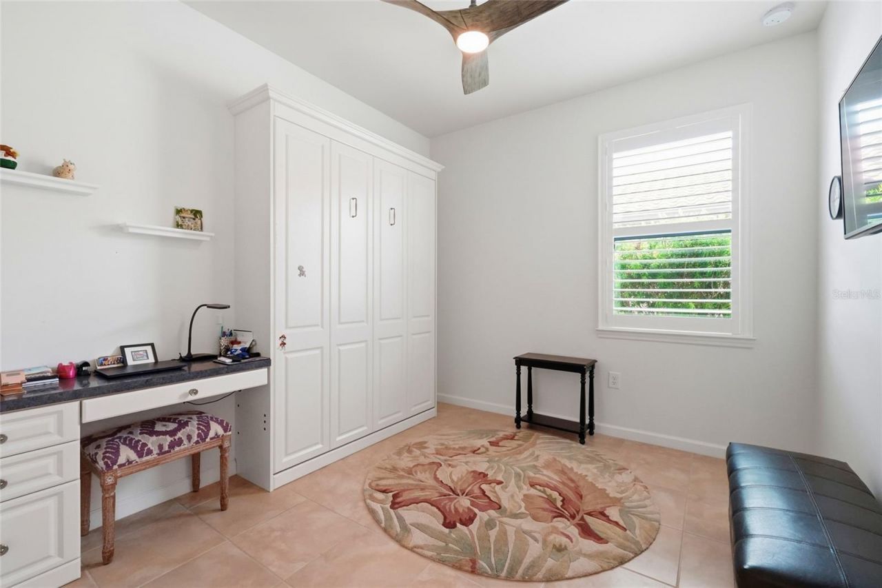 7017 Hanover Court, Bradenton, FL 34202 Photo
