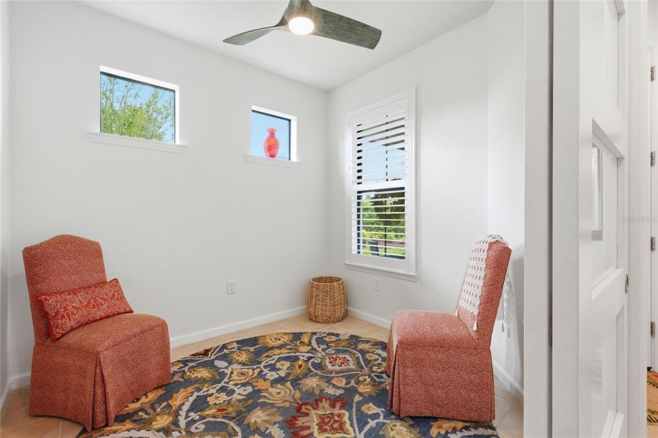 7017 Hanover Court, Bradenton, FL 34202 Photo