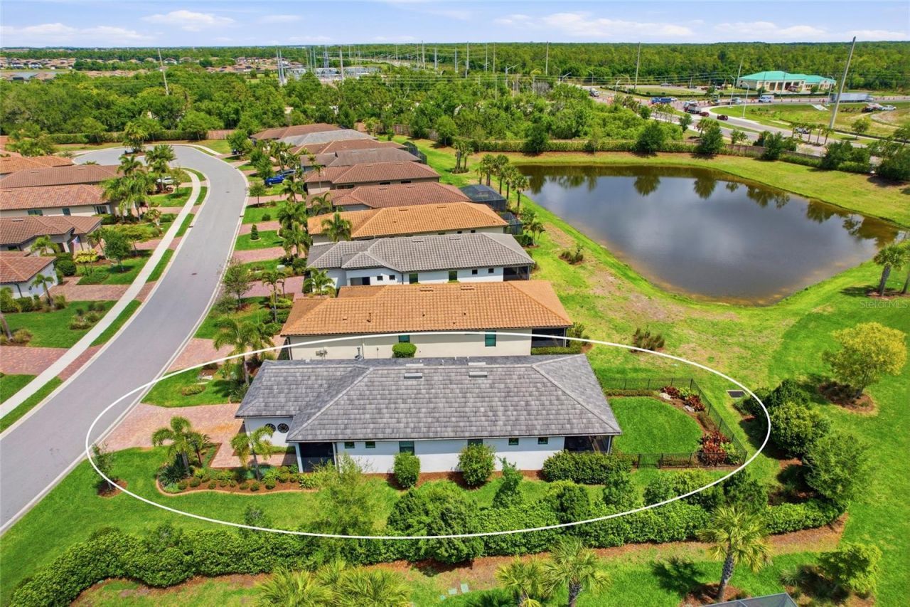 7017 Hanover Court, Bradenton, FL 34202 Photo