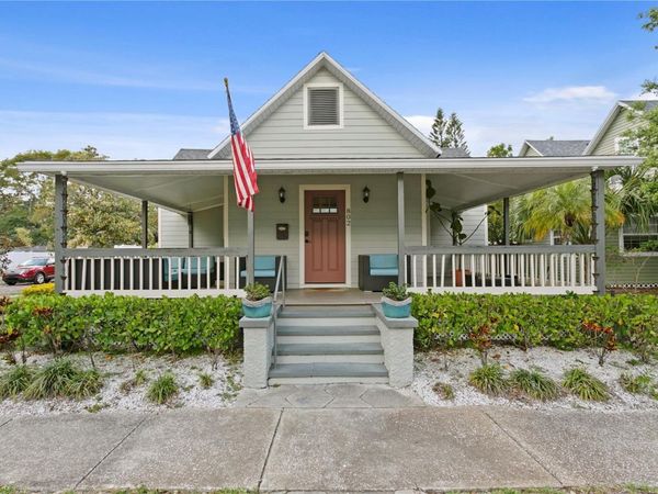 802 DARTMOOR STREET N, ST PETERSBURG, FL 33701