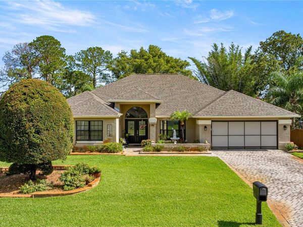 36 SE CHINICA DRIVE , SUMMERFIELD, FL 34491