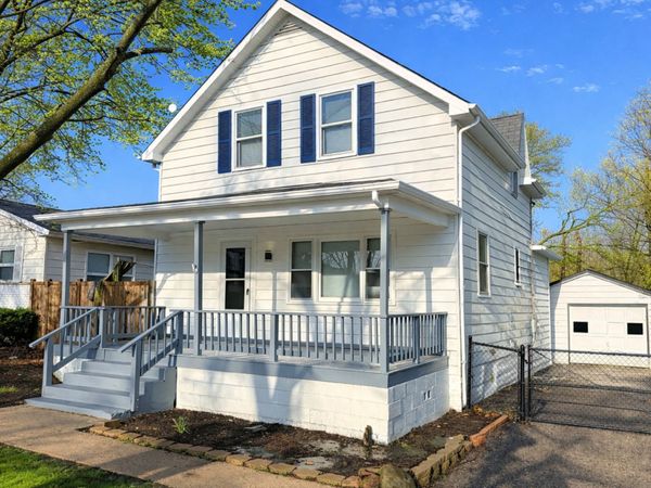 1911 Hebron Avenue, Zion, IL 60099