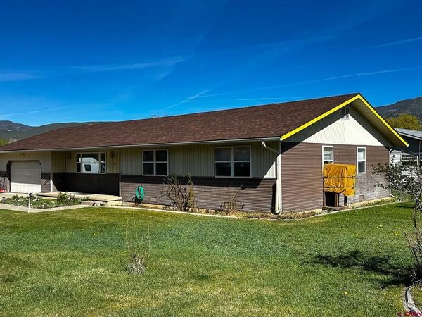 1624 Meadowbrook Boulevard, Paonia, CO 81428