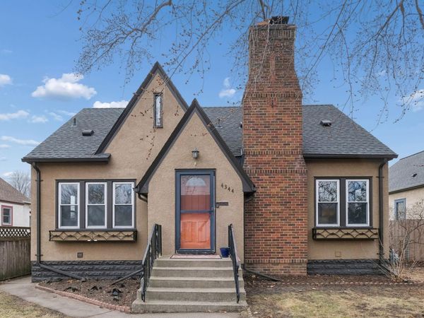 4344 Vincent Avenue N, Minneapolis, MN 55412