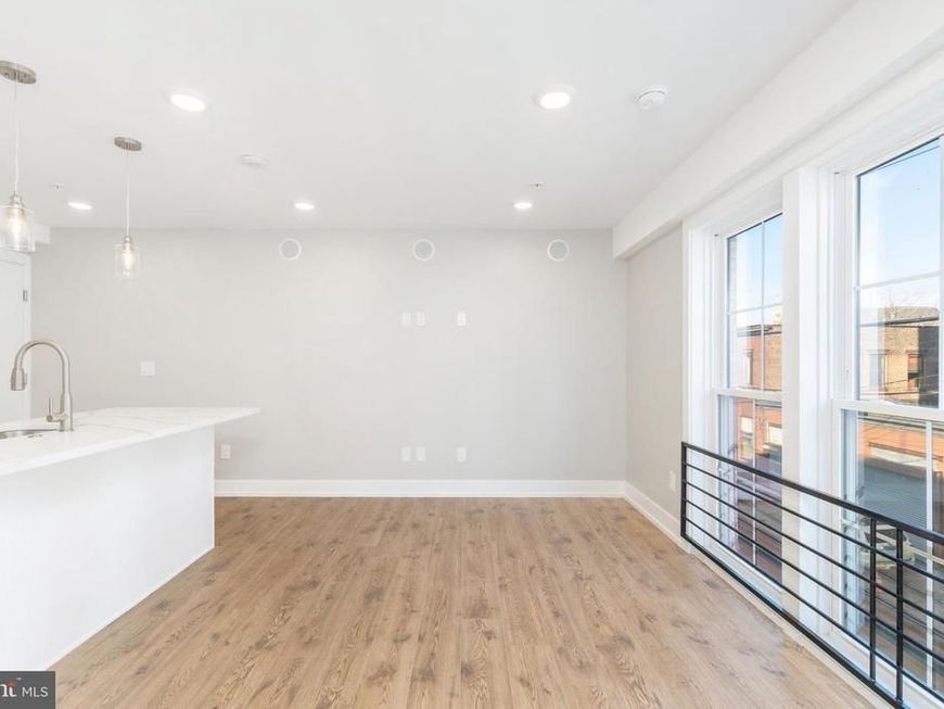 2304 N 9th Street, Unit 103, Philadelphia, PA 19133 Main Photo