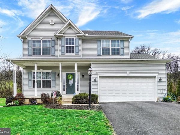 2695 FRIENDS CIRCLE, YORK, PA 17408