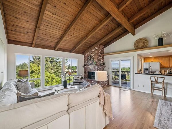 471 Ridgeview Dr , Pleasant Hill, CA 94523