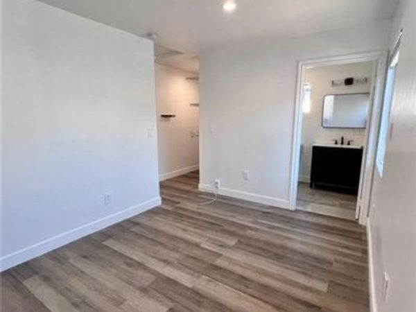 6445 Tujunga Avenue, North Hollywood, CA 91606