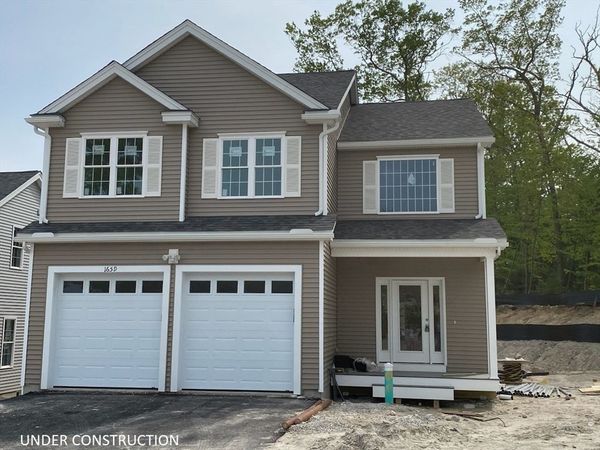 21B Crownshield, Uxbridge, MA 01569