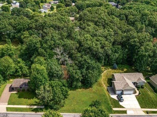 341 Monte Carlo Dr, Eau Claire, WI 54703