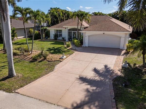 4813 SW 25th CT, CAPE CORAL, FL 33914