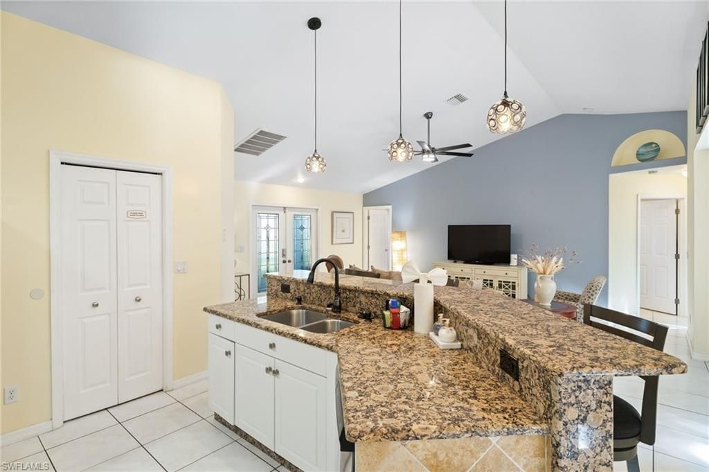 4813 SW 25th Ct, Cape Coral, FL 33914 Photo