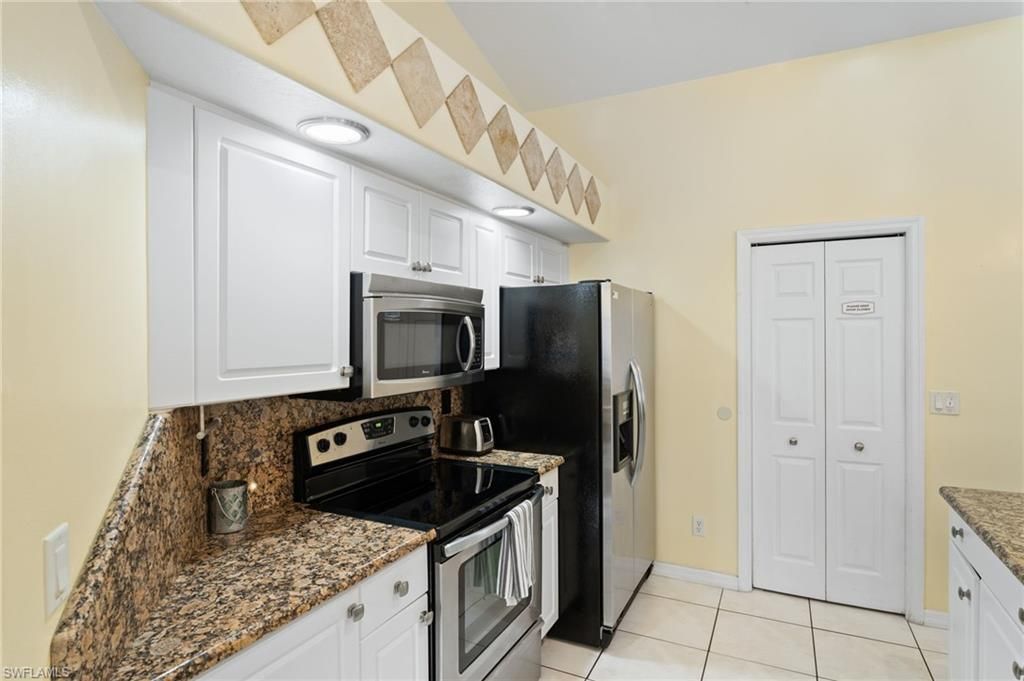 4813 SW 25th Ct, Cape Coral, FL 33914 Photo