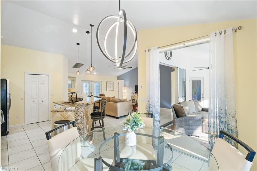 4813 SW 25th Ct, Cape Coral, FL 33914 Photo