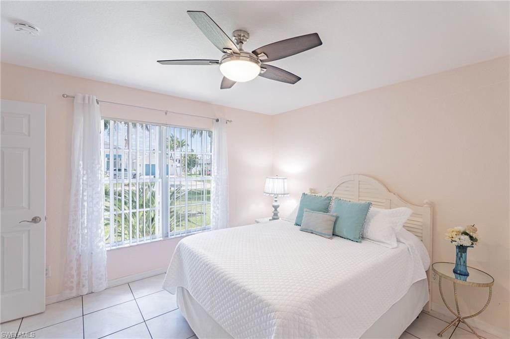 4813 SW 25th Ct, Cape Coral, FL 33914 Photo