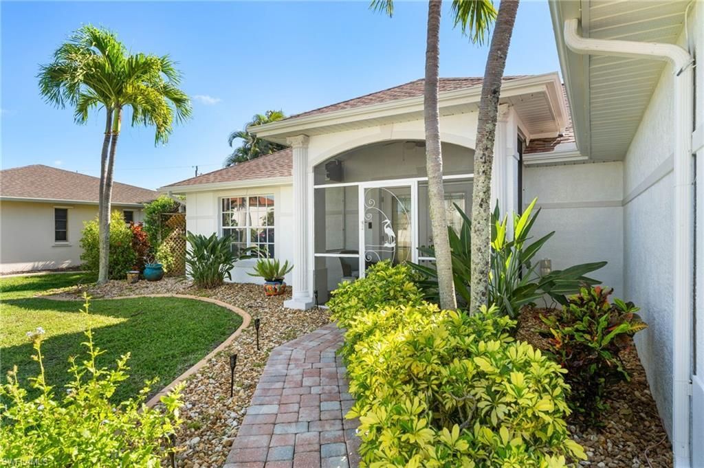 4813 SW 25th Ct, Cape Coral, FL 33914 Photo