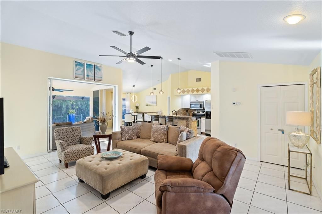 4813 SW 25th Ct, Cape Coral, FL 33914 Photo