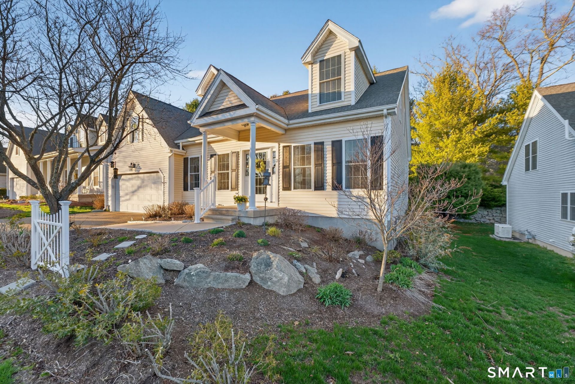 3 Windward, Unit 3, East Lyme, CT 06357 Main Photo