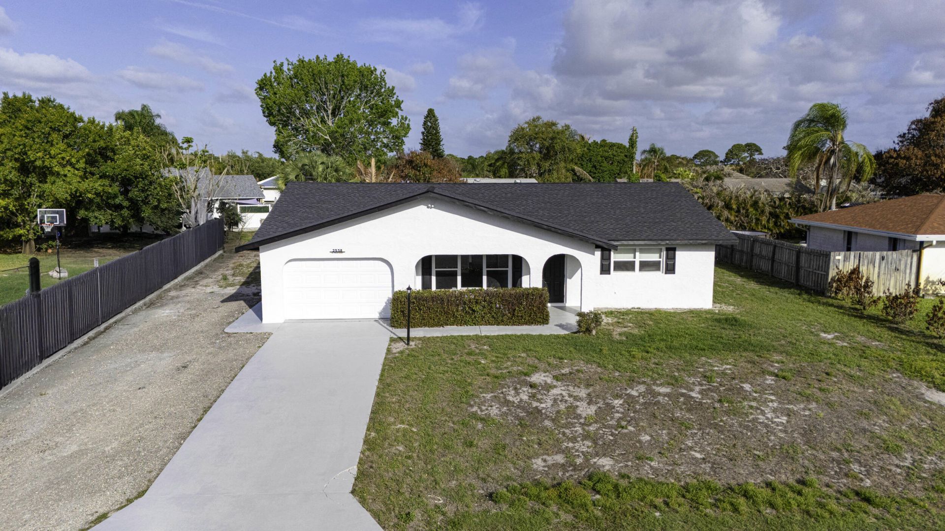 2538 SE Price Court, Port Saint Lucie, FL 34984 Photo