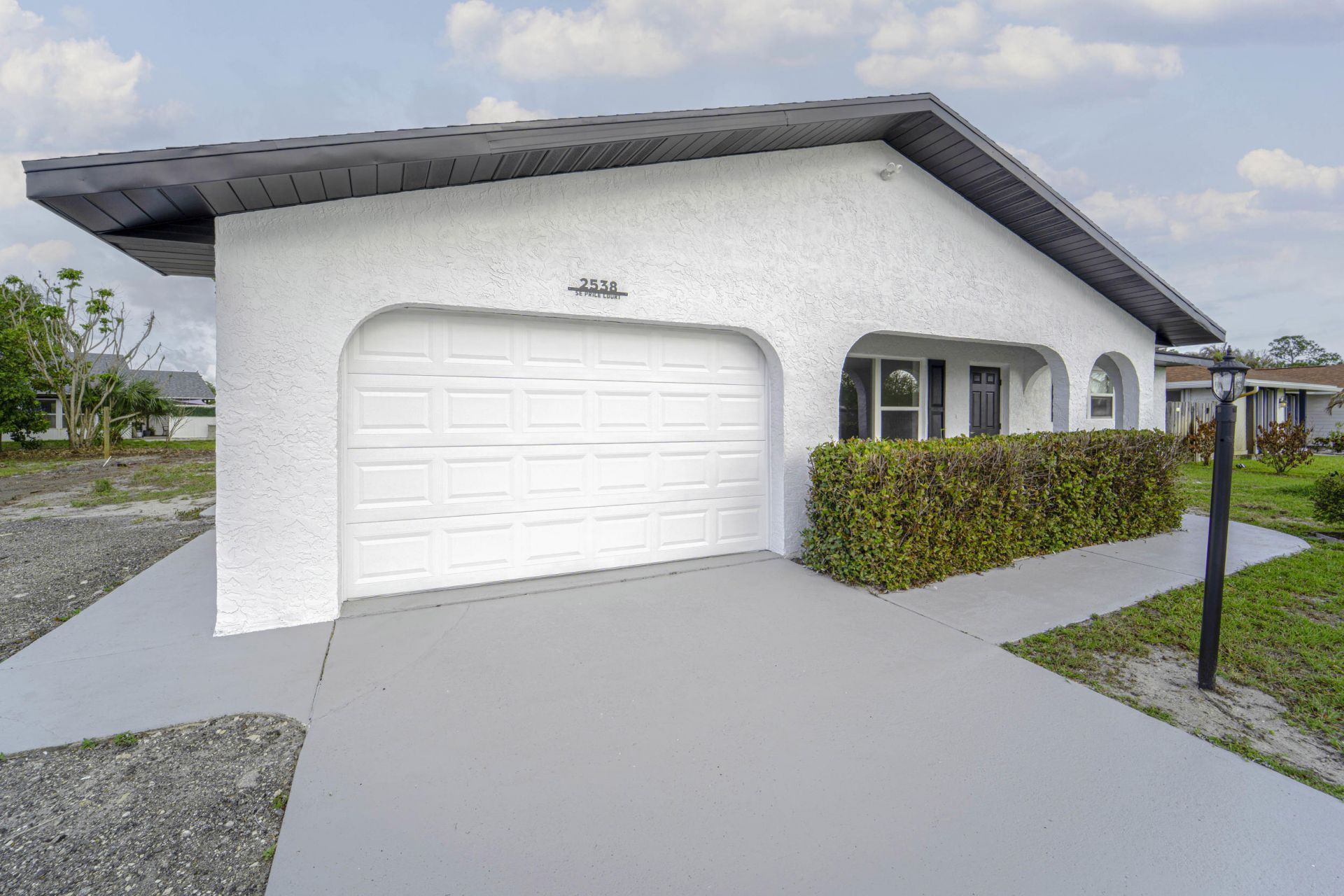 2538 SE Price Court, Port Saint Lucie, FL 34984 Photo